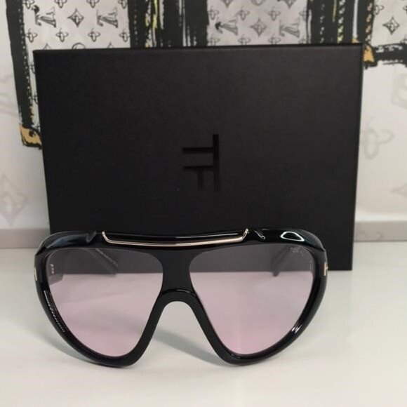 NEW Tom Ford Linden FT1094/S Sunglasses – Shiny Black / Pink – Full Packaging - Picture 5 of 12